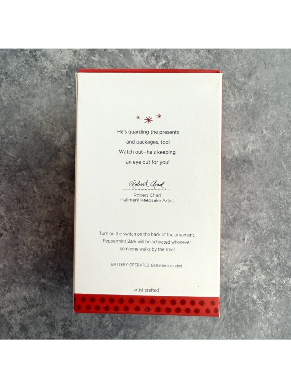 Hallmark Ornament 2013 Magic Peppermint Bark Motion Activated Bulldog NEW - Picture 3 of 5